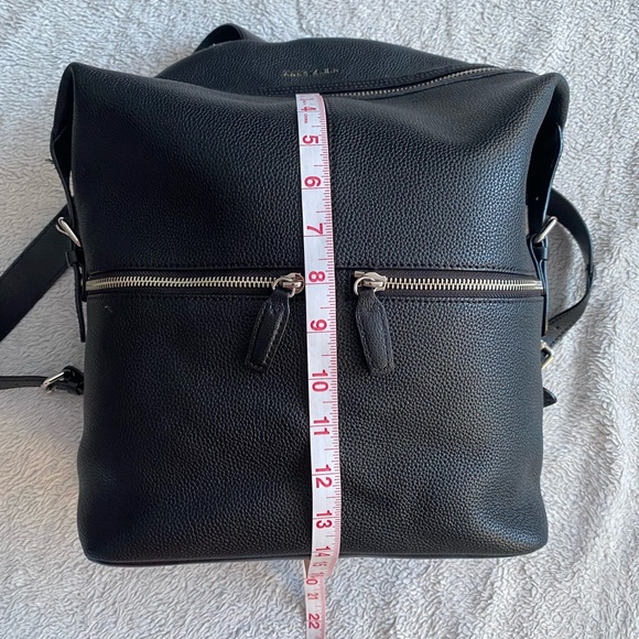 🌸SOLD🌸ANNE KLEIN LEATHER BLACK BACKPACK - Picture 7 of 16